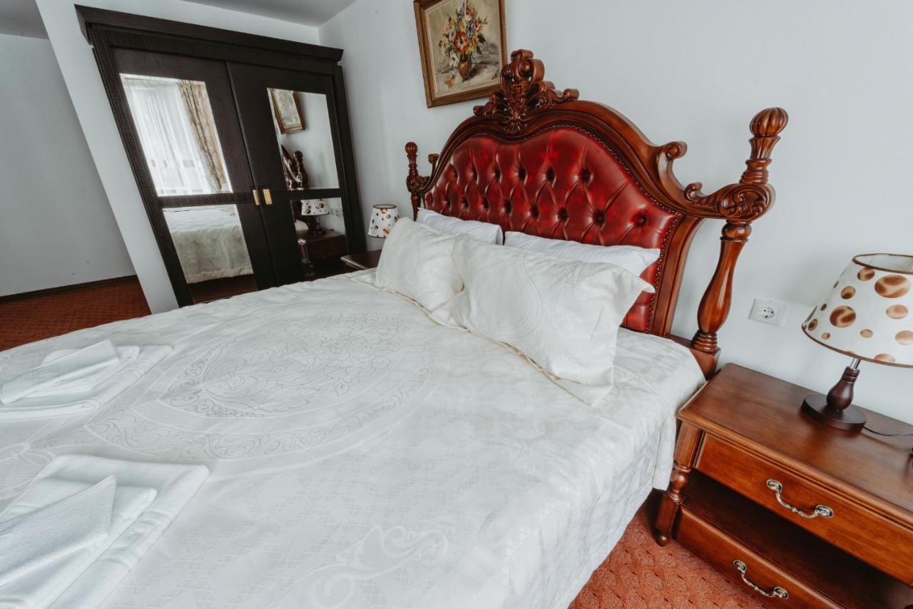 Hotel Complex Turistic Constantin Bucovina Câmpulung Moldovenesc Exteriér fotografie