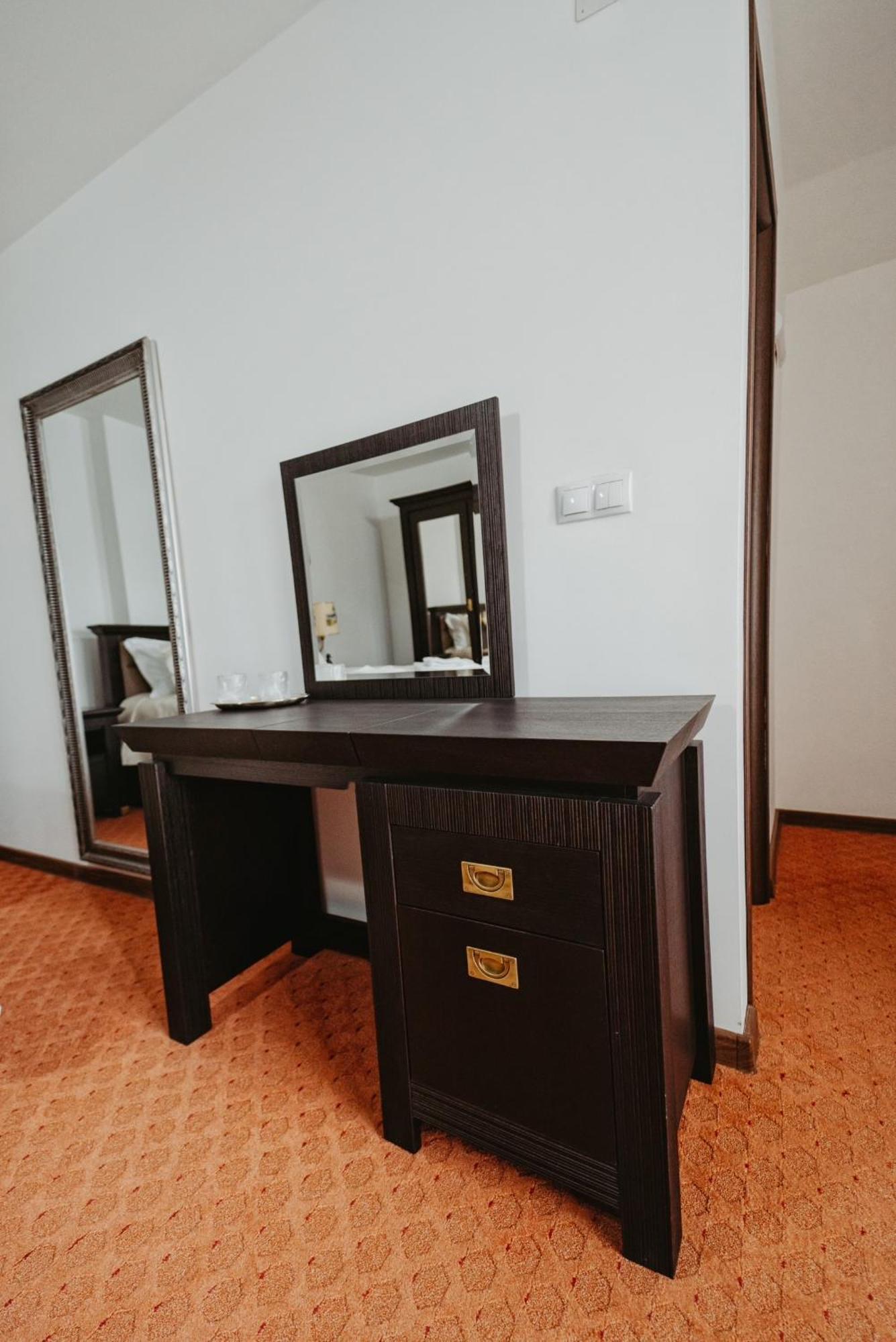 Hotel Complex Turistic Constantin Bucovina Câmpulung Moldovenesc Exteriér fotografie